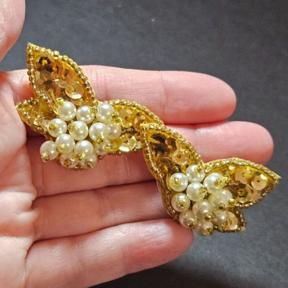 Vintage Avon gold colored earrings sequin faux pearls